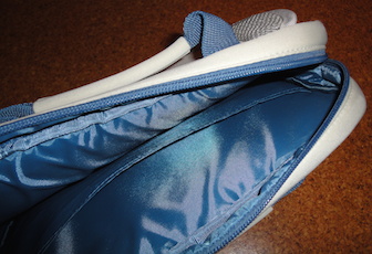 gamer-notebook-zu-verkaufen/images/thumbs/alienware-m11x-gamer-notebook-bag-inside.jpg
