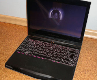 gamer-notebook-zu-verkaufen/images/thumbs/alienware-m11x-gamer-notebook-front-right.jpg